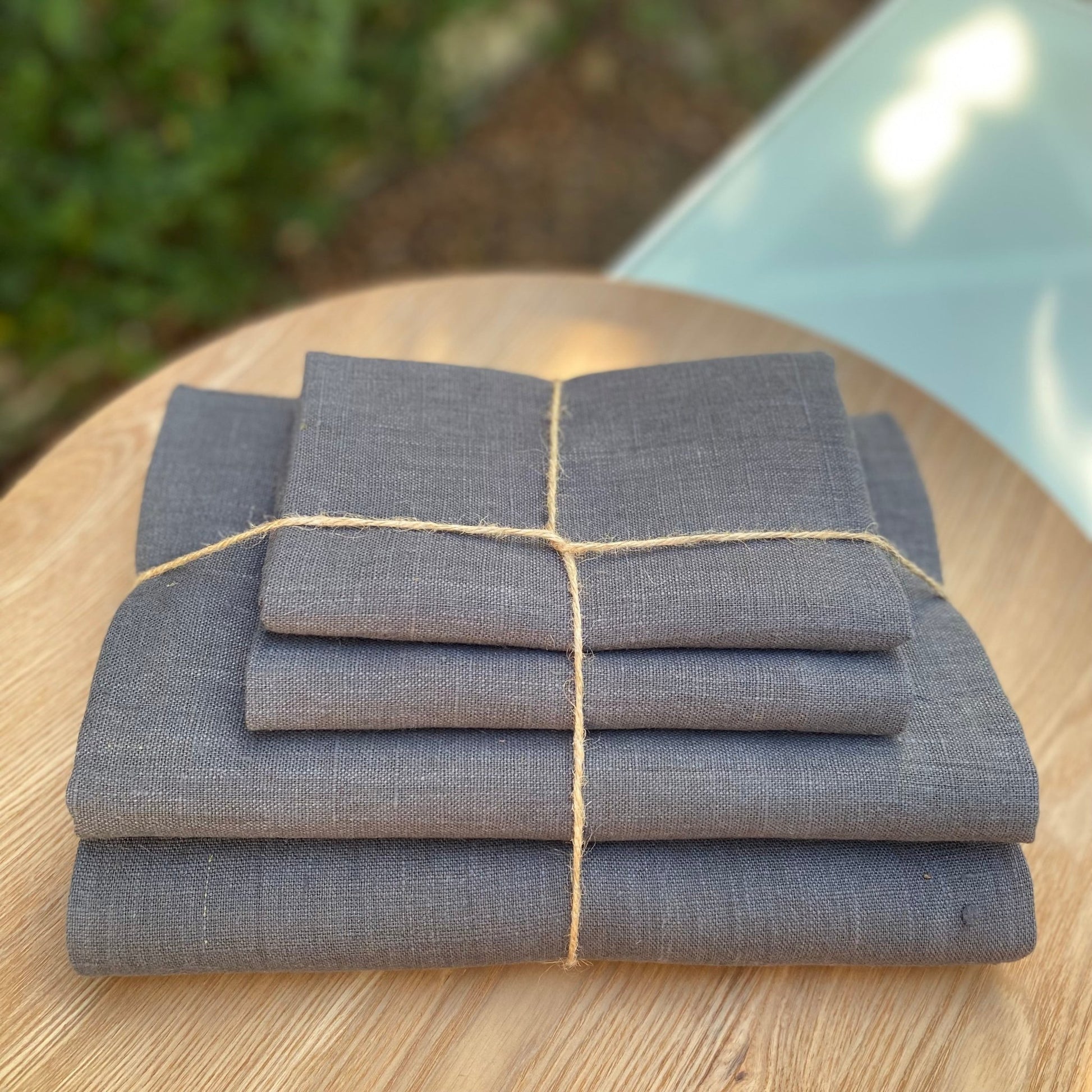 Copia de SET OF 4 LINEN TOWELS GRAY VOLCANIC STONE Copia de SET OF 4 LINEN TOWELS GRAY VOLCANIC STONE 8uit 8uit